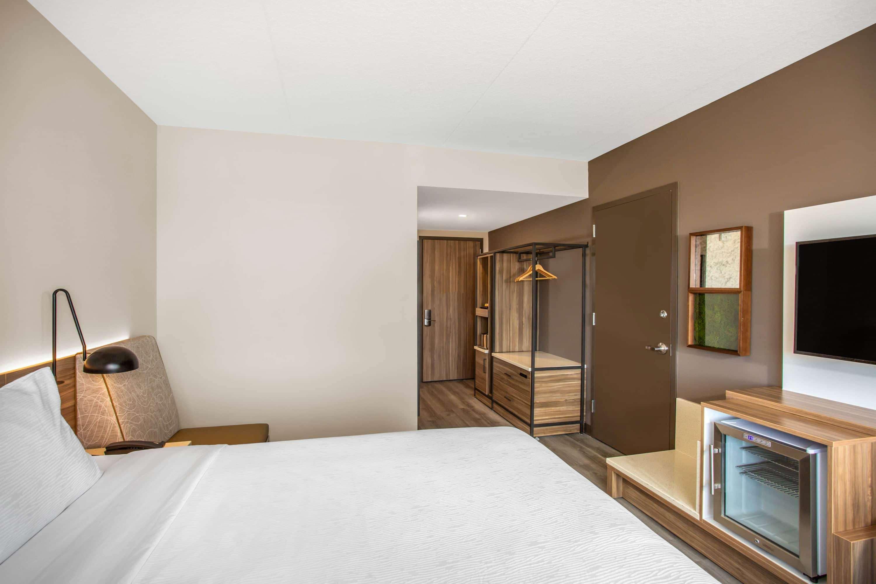 Отель Wyndham Garden Ft Lauderdale Airport & Cruise Port Дания-Бич Экстерьер фото