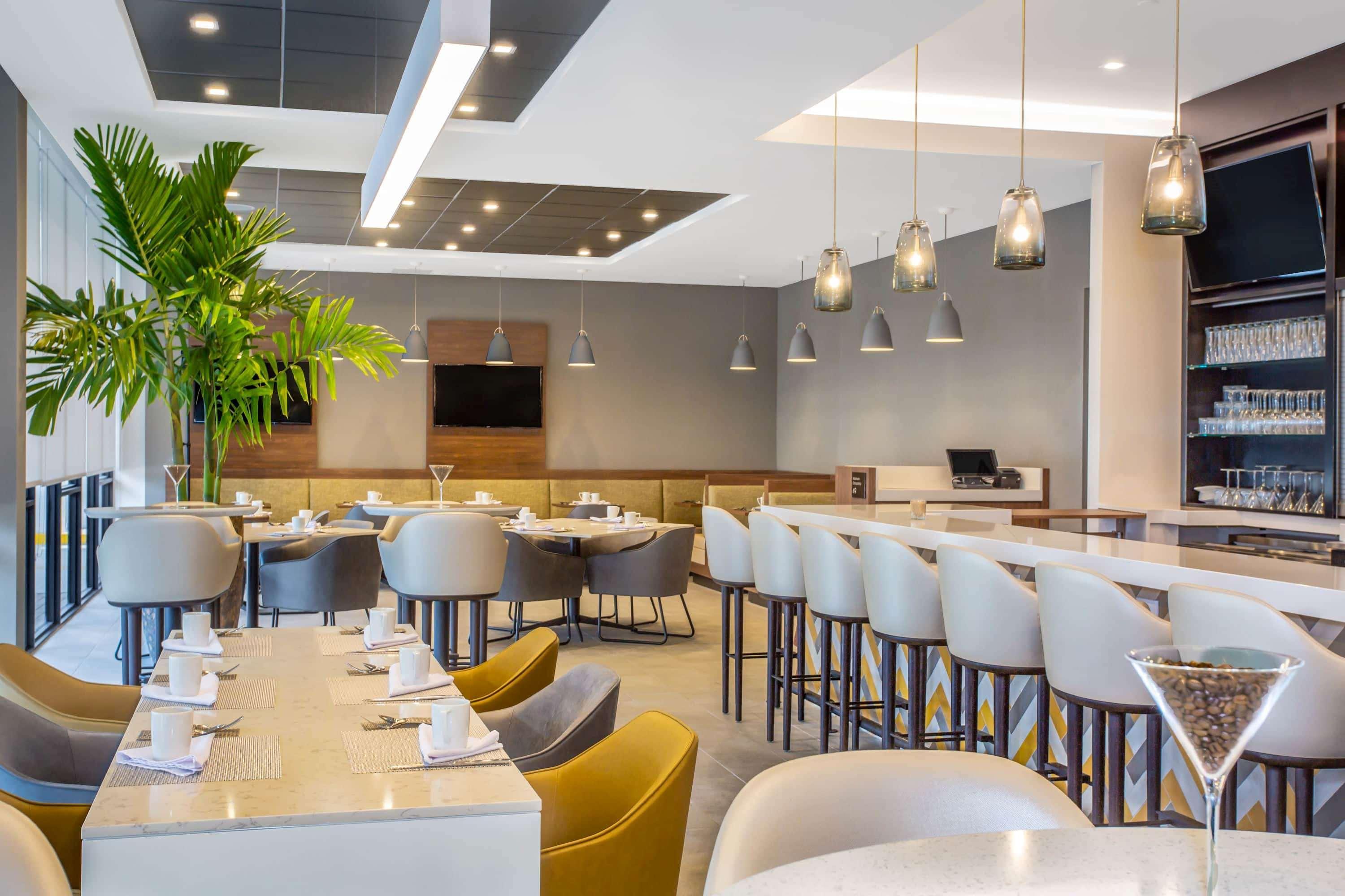 Отель Wyndham Garden Ft Lauderdale Airport & Cruise Port Дания-Бич Экстерьер фото