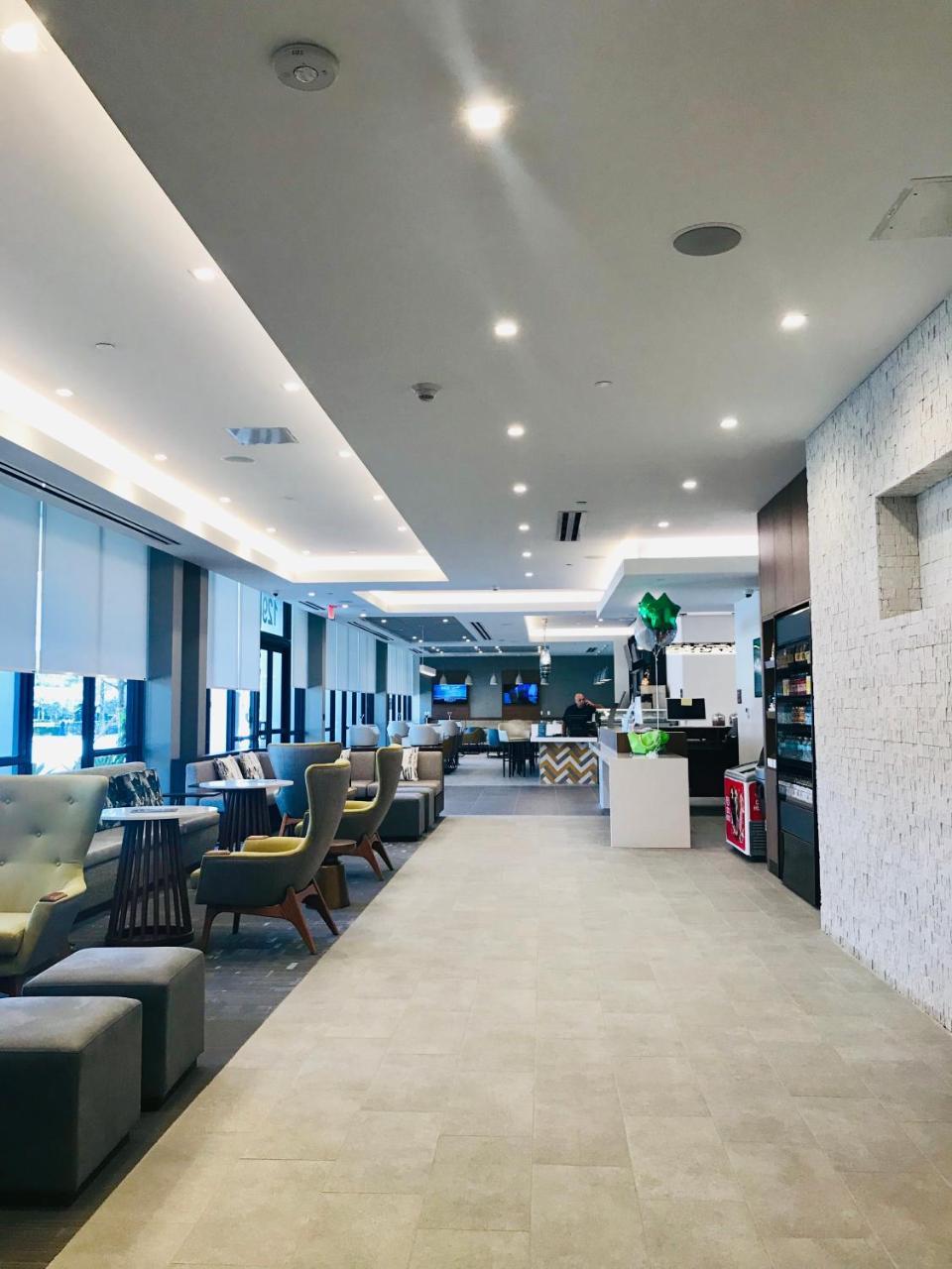 Отель Wyndham Garden Ft Lauderdale Airport & Cruise Port Дания-Бич Экстерьер фото
