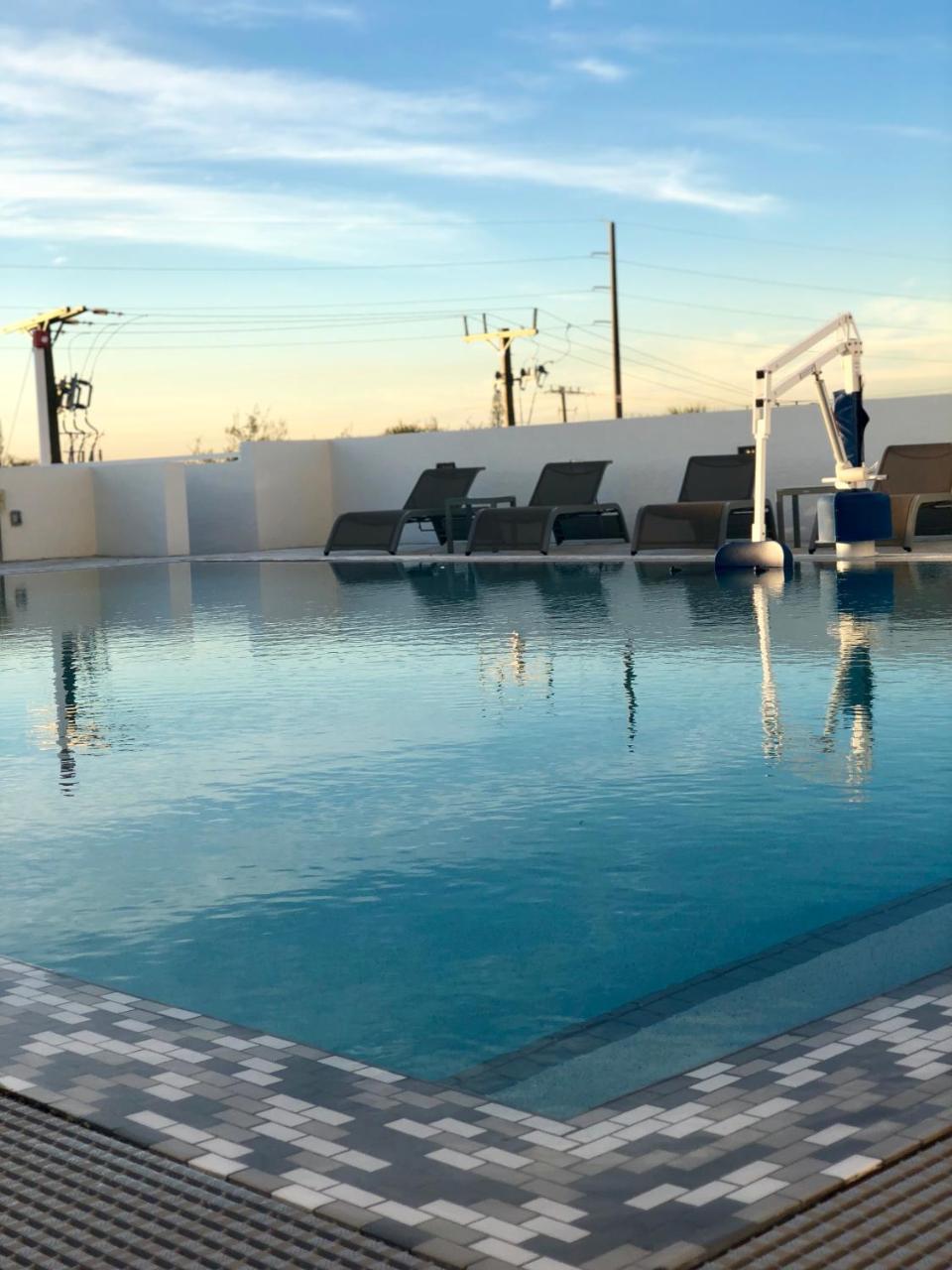 Отель Wyndham Garden Ft Lauderdale Airport & Cruise Port Дания-Бич Экстерьер фото