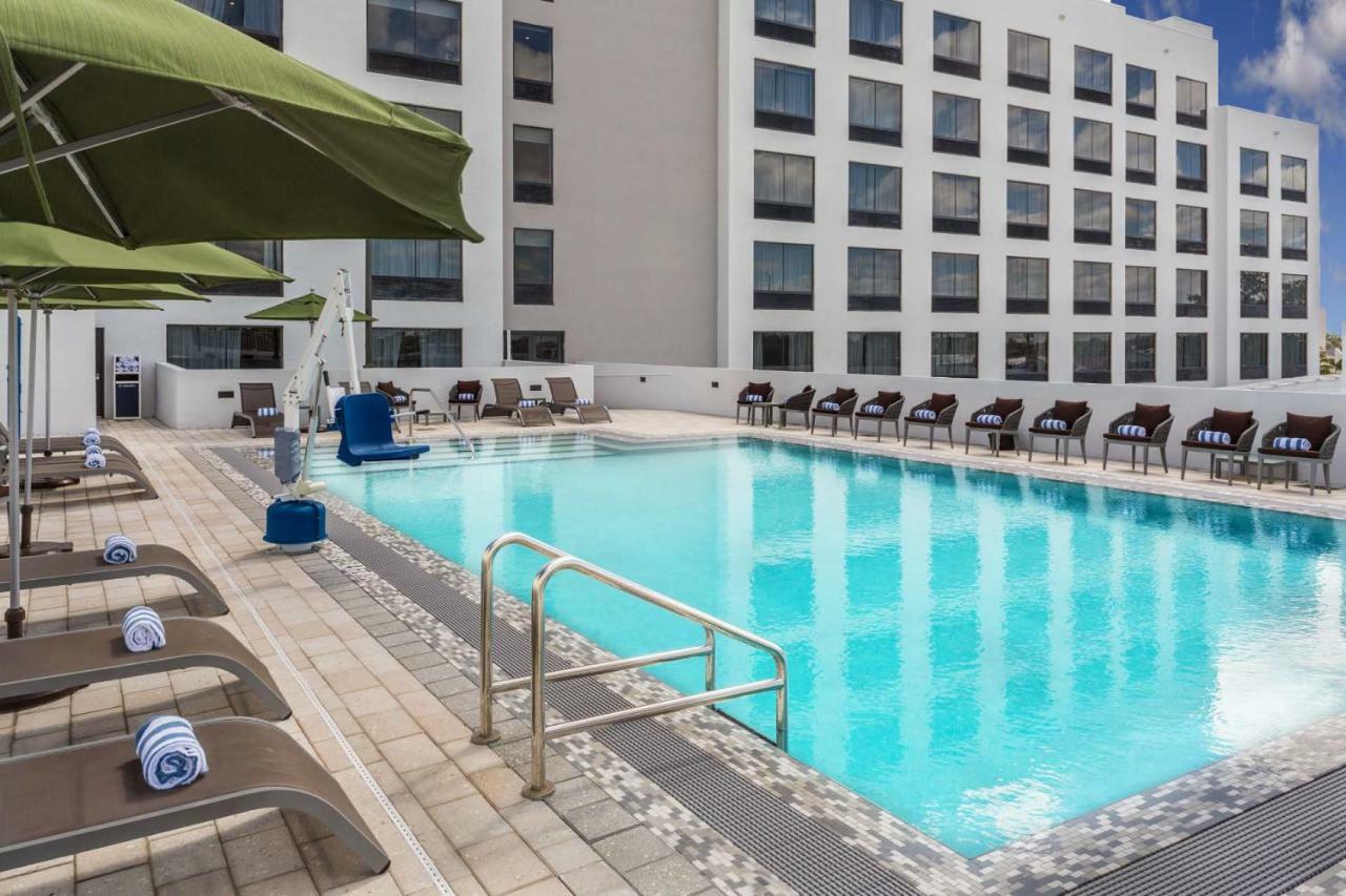 Отель Wyndham Garden Ft Lauderdale Airport & Cruise Port Дания-Бич Экстерьер фото