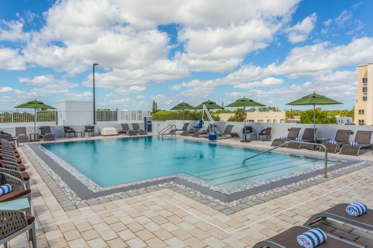 Отель Wyndham Garden Ft Lauderdale Airport & Cruise Port Дания-Бич Экстерьер фото