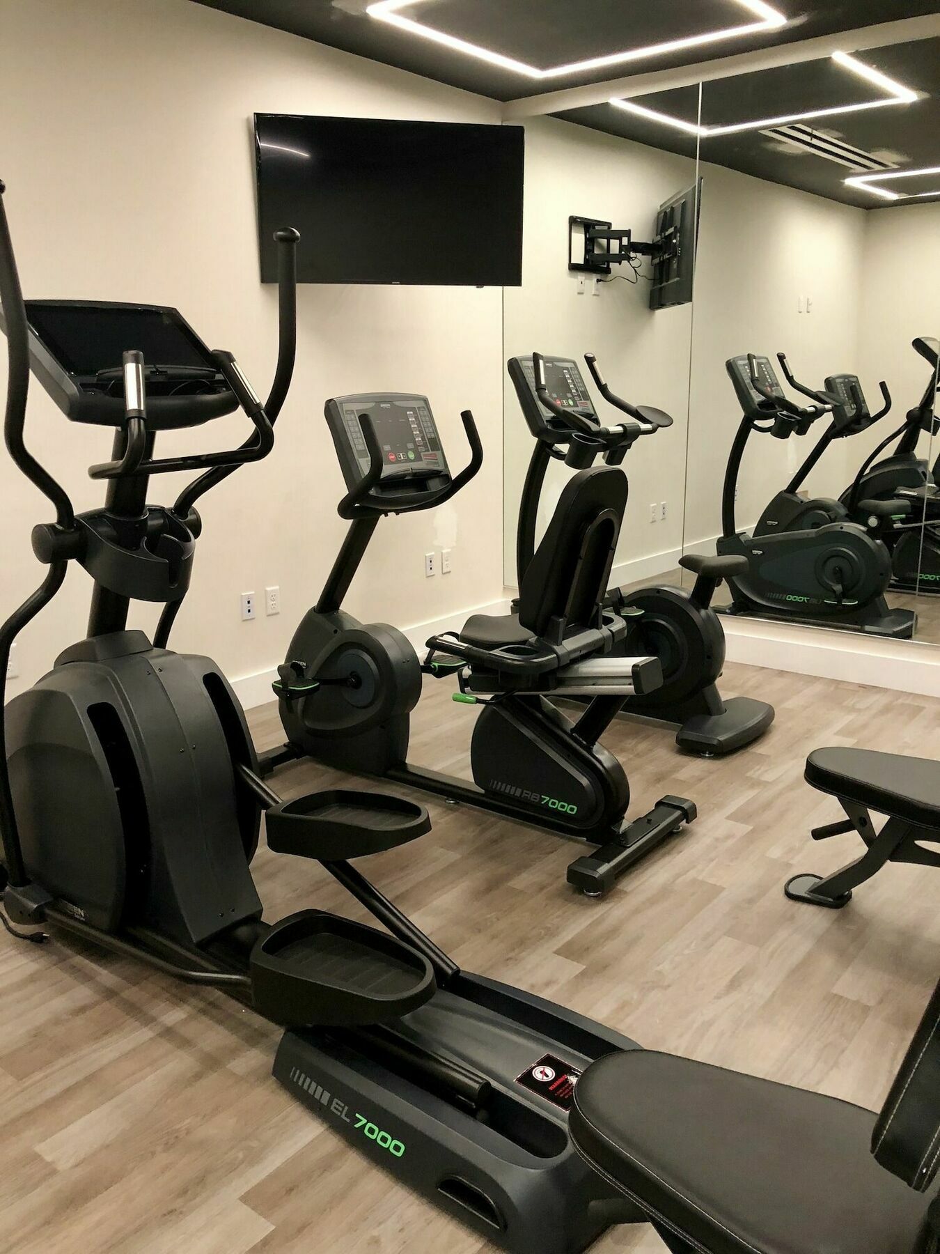 Отель Wyndham Garden Ft Lauderdale Airport & Cruise Port Дания-Бич Экстерьер фото