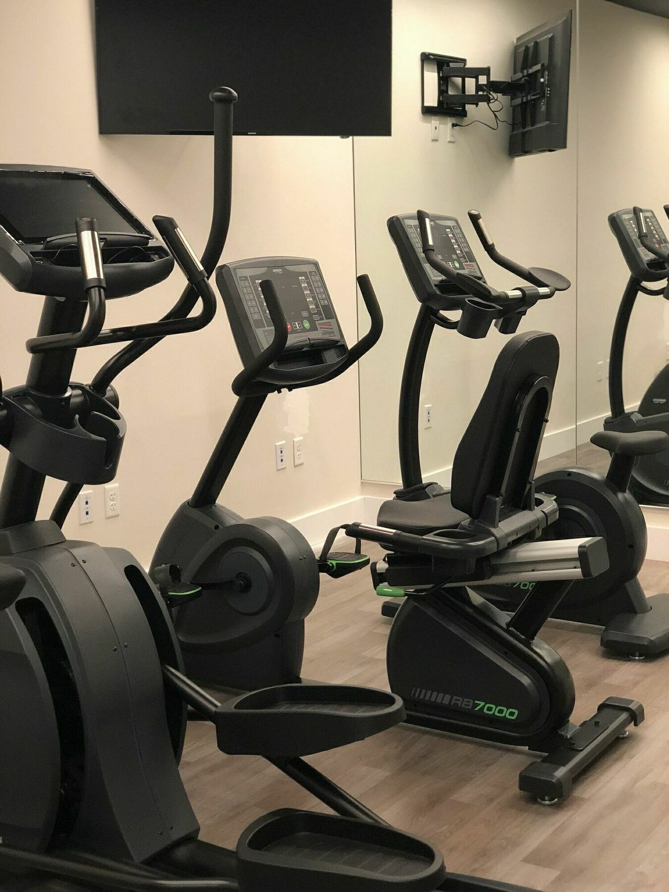 Отель Wyndham Garden Ft Lauderdale Airport & Cruise Port Дания-Бич Экстерьер фото